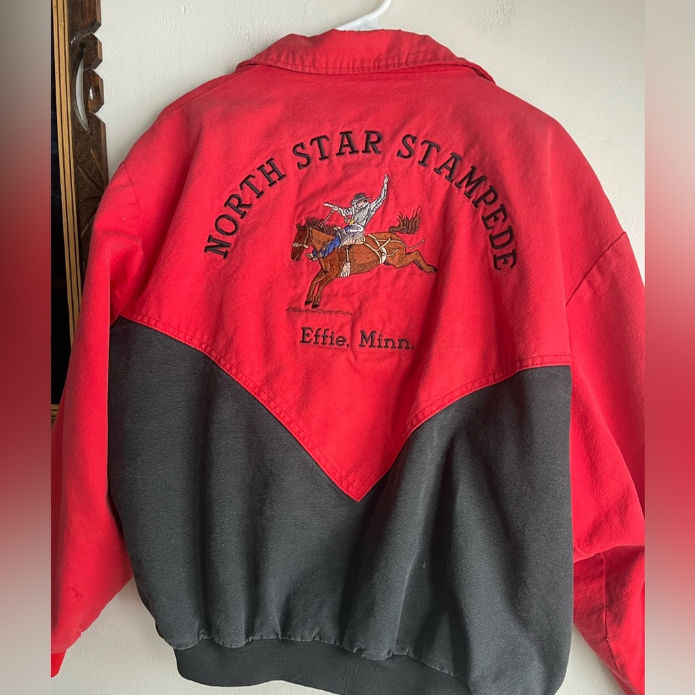 Vintage Northstar StampedeJacket- Red and Black. Effie, MN